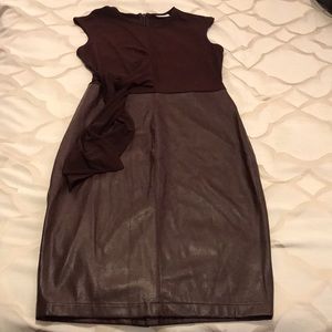Back or Front Tie Dress Perfect work dress.